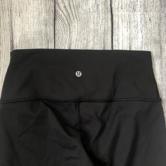 Lululemon Wunder Under *Full Luxtreme Crop - Picture 3 of 7